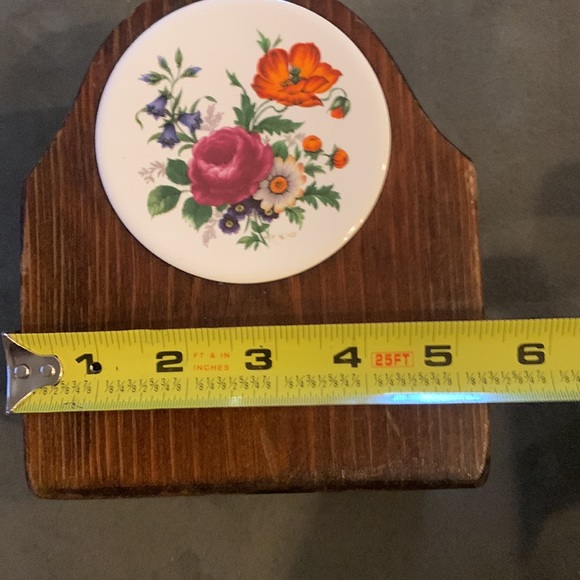 Vintage wooden paper towel holder / bill holder - Picture 9 of 10